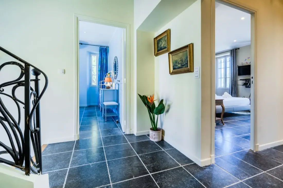 Résidence Rare ! Villa 7p Cap D’antibes, à Pied Des Plages