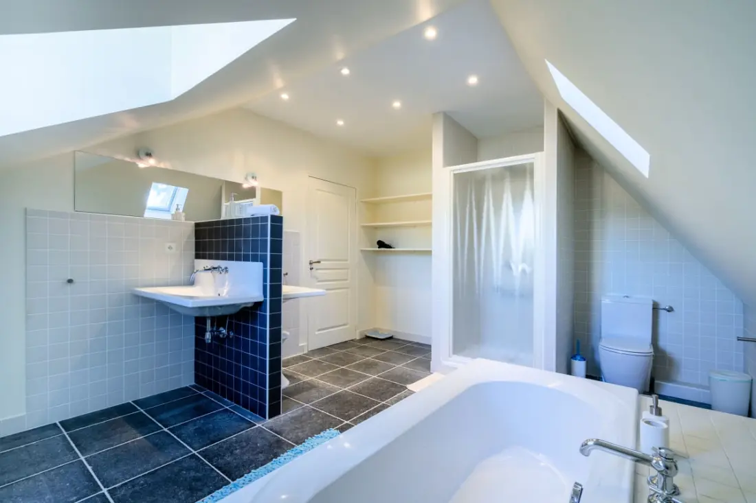 Résidence Rare ! Villa 7p Cap D’antibes, à Pied Des Plages