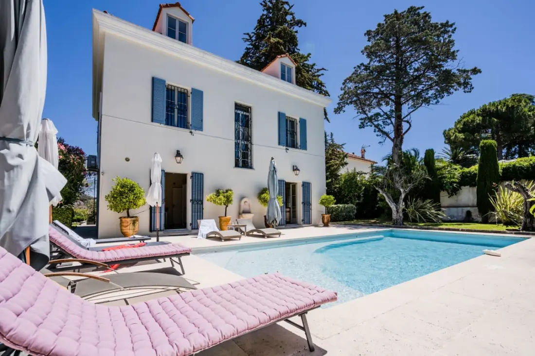 Résidence Rare ! Villa 7p Cap D’antibes, à Pied Des Plages