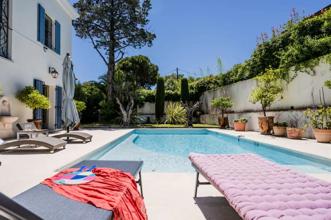 Résidence Rare ! Villa 7p Cap D’antibes, à Pied Des Plages