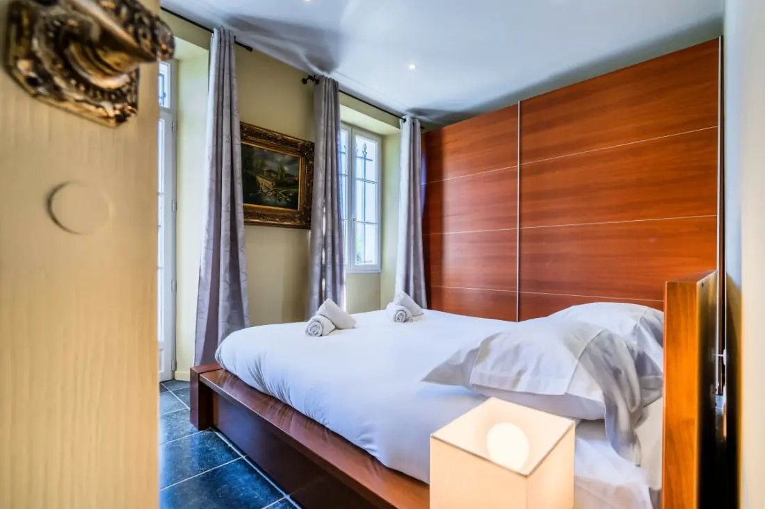 Résidence Rare ! Villa 7p Cap D’antibes, à Pied Des Plages