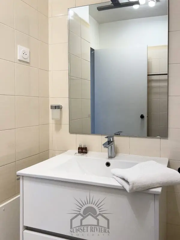 La Badine Studio Airco Piscine Pour 2 By Sunset