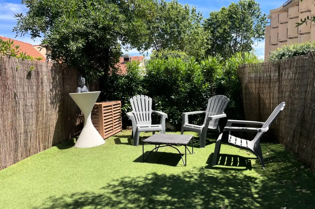 Résidence Studio Avec Jardin Privé, Climatisation Et Parking