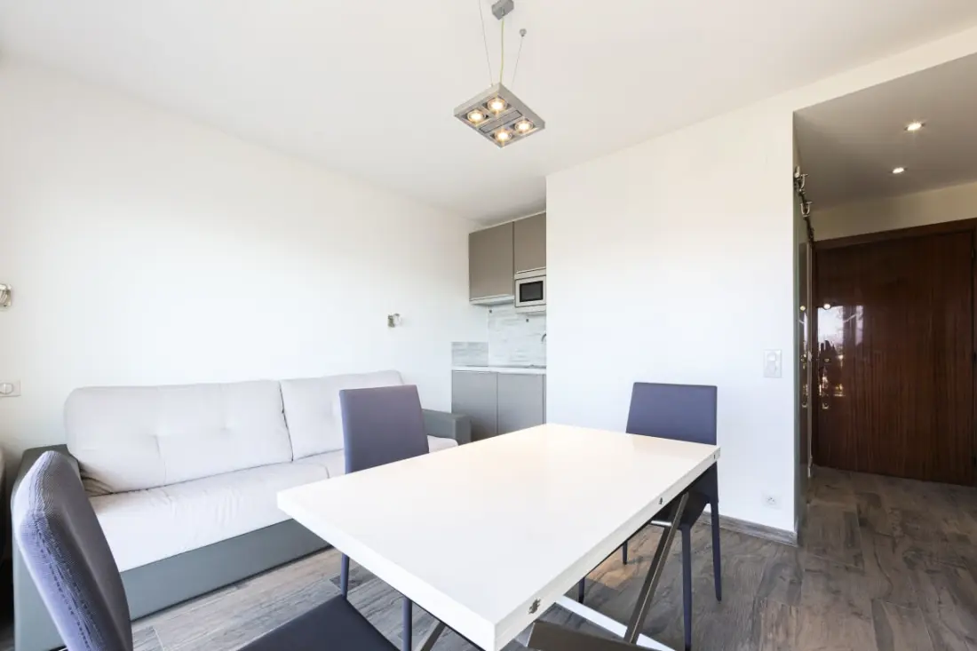 Résidence Studio Avec Vue Panoramique Dans Une Résidence Avec Piscine