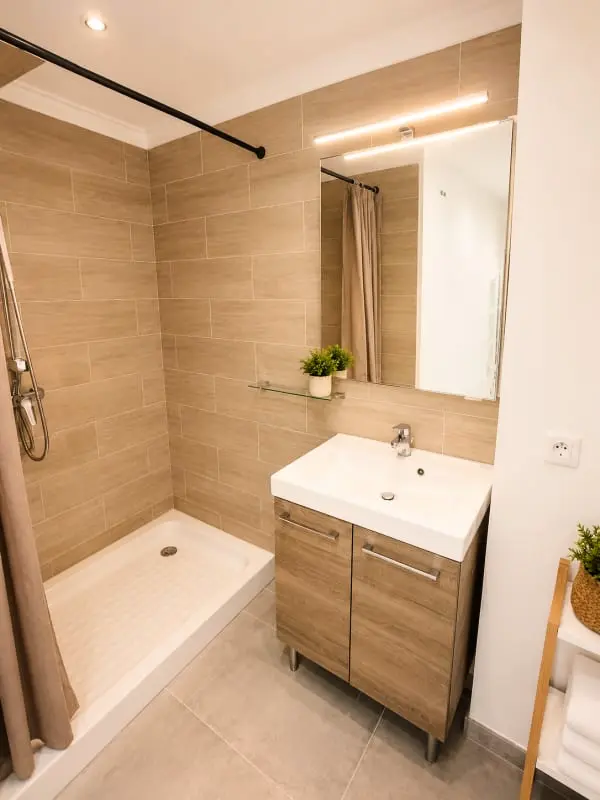 Résidence Studio Climatisé Au Cœur Du Vieil Antibes à 5 Min Des Plages