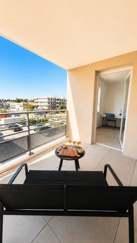 Résidence T2 Neuf Avec Terrasse, Parking Privé Et Wi-fi – Antibes