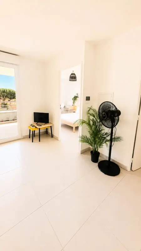 Résidence T2 Neuf Avec Terrasse, Parking Privé Et Wi-fi – Antibes