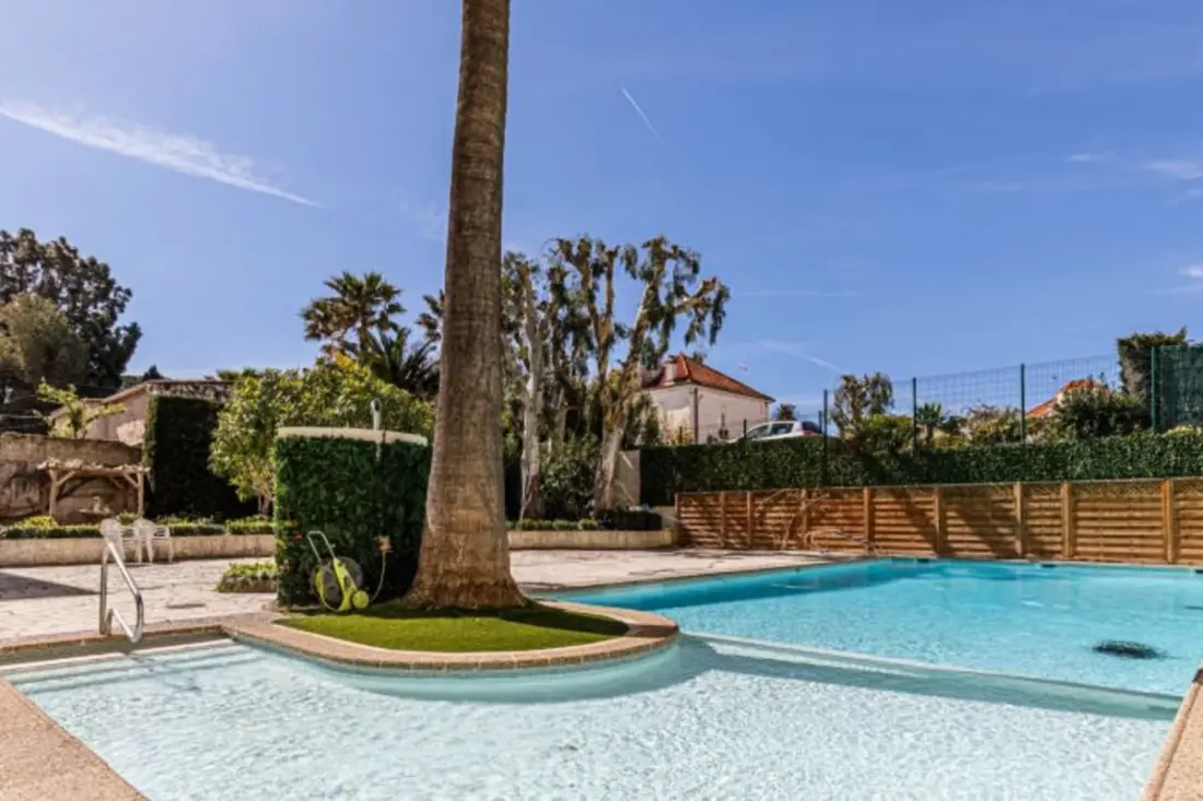 Résidence Tamanaco Beach : Appartement 1 Chambre Avec Balcon, Vue Mer Et Piscine