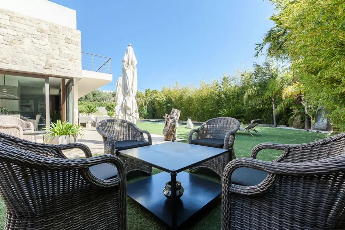 Résidence Villa En Domaine Privé Avec Piscine Chauffée
