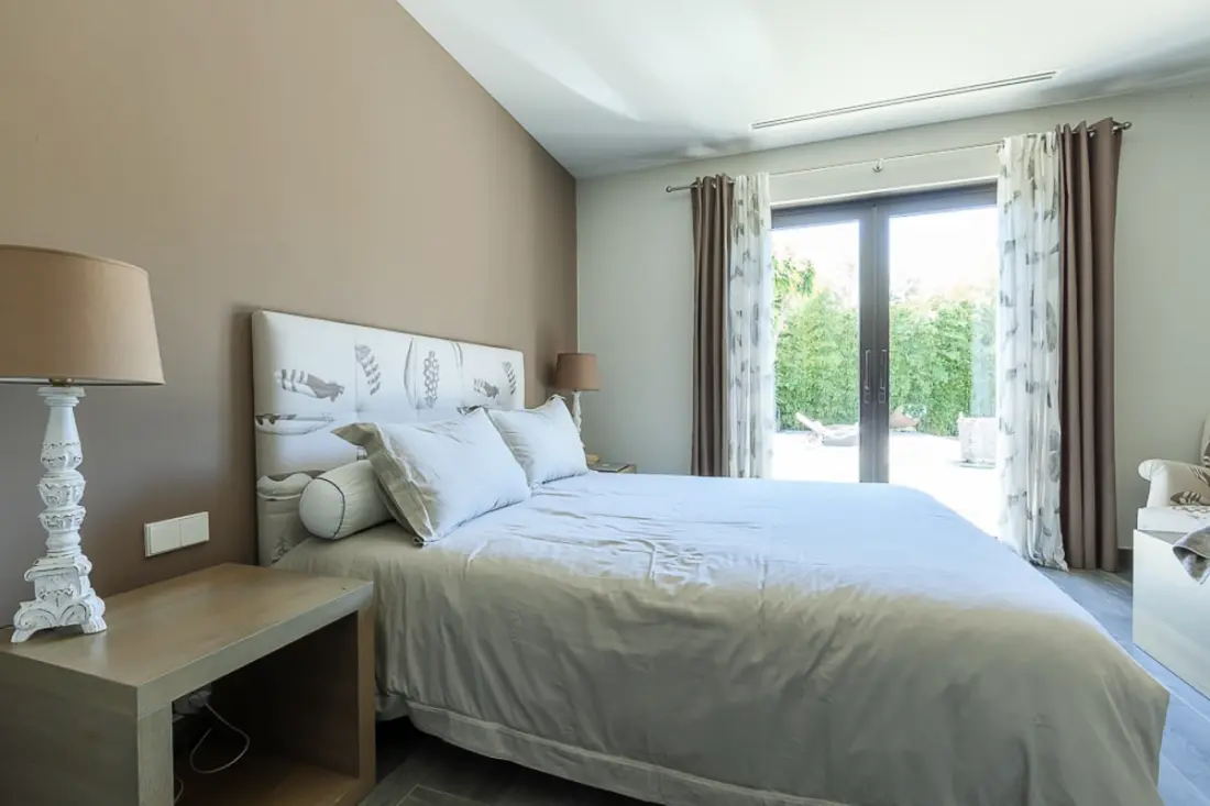 Résidence Villa En Domaine Privé Avec Piscine Chauffée