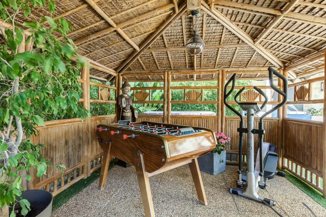 Résidence Villa En Domaine Privé Avec Piscine Chauffée