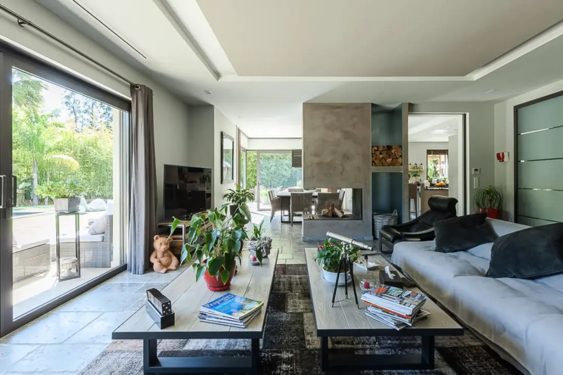 Résidence Villa En Domaine Privé Avec Piscine Chauffée