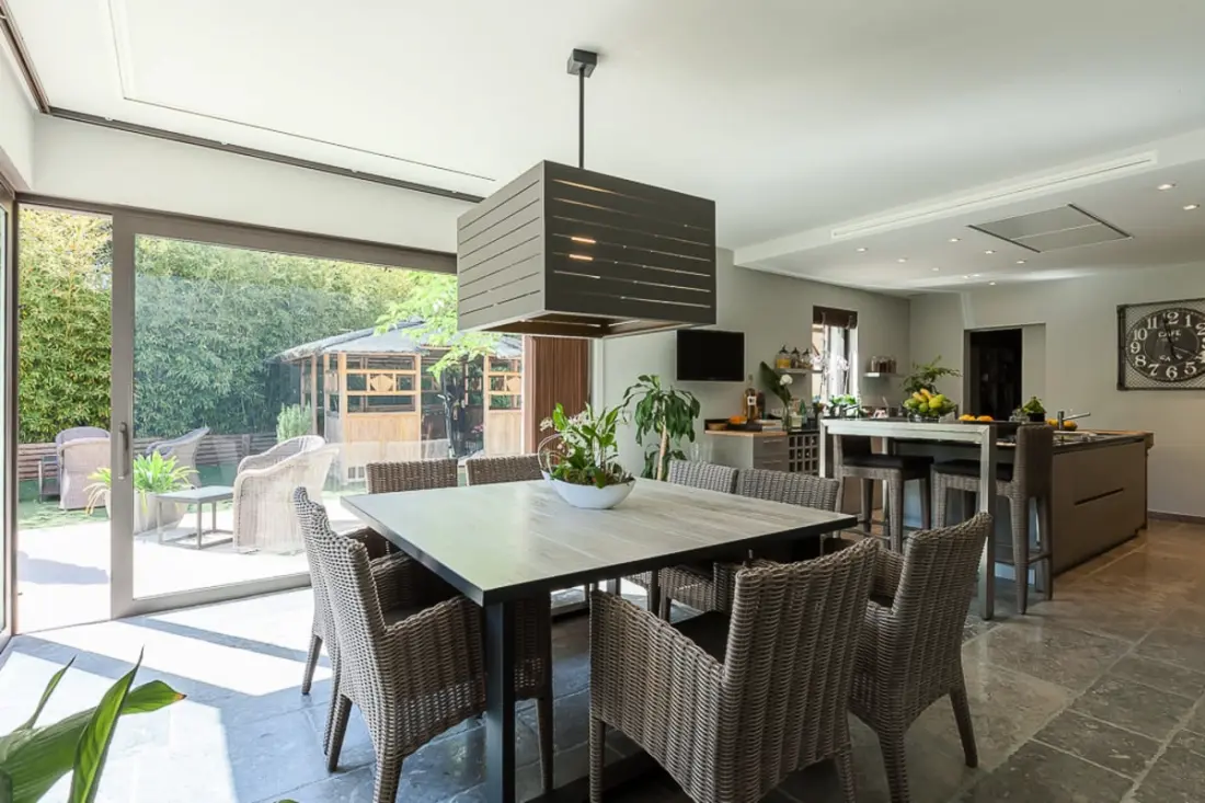 Résidence Villa En Domaine Privé Avec Piscine Chauffée