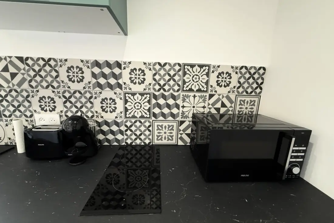 Viel Antibes - Studio Rénové &amp; Plein De Charme
