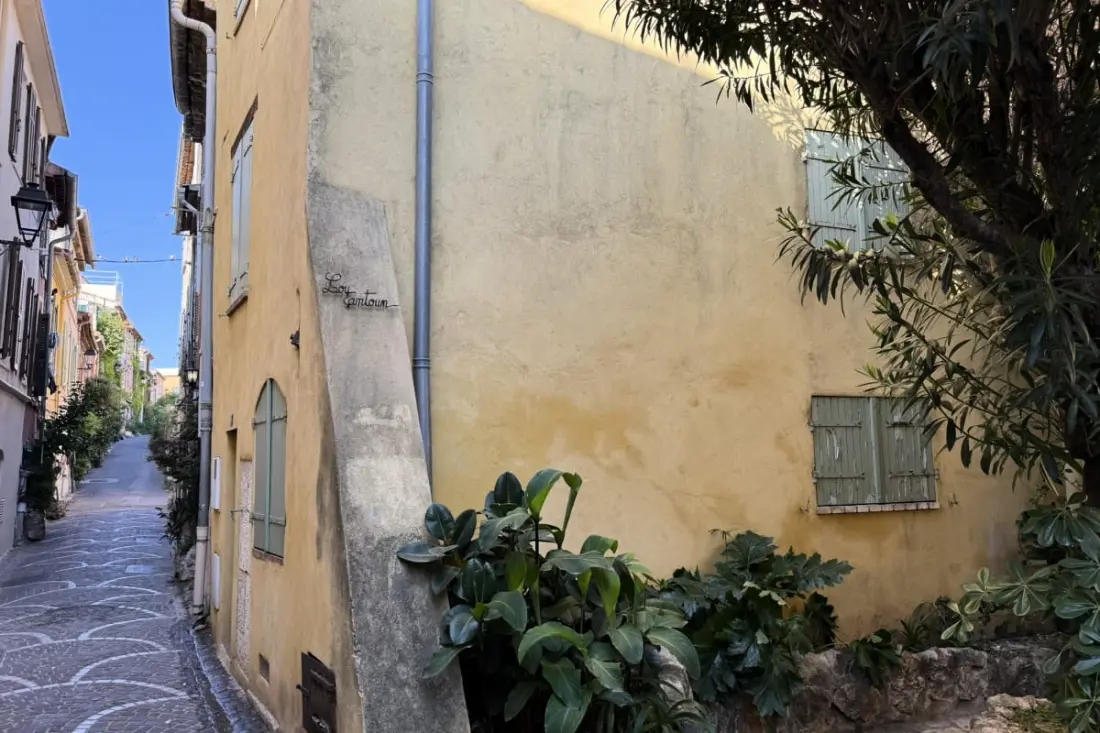 Viel Antibes - Studio Rénové &amp; Plein De Charme
