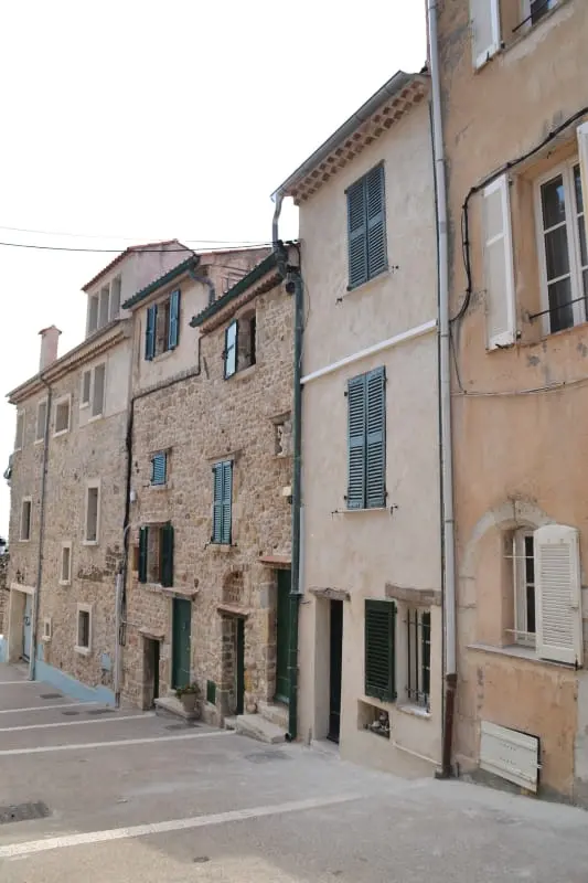 Vue Mer Et Balcon - Studio Au Cœur Du Vieil Antibes