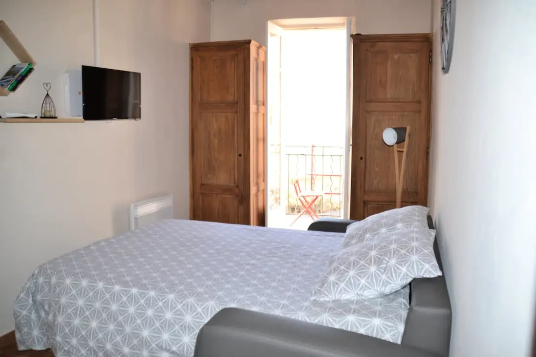 Vue Mer Et Balcon - Studio Au Cœur Du Vieil Antibes