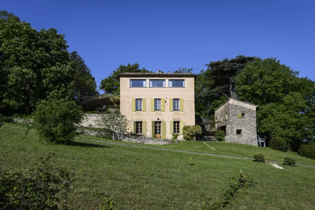 La Bohème, Bastide Exceptionnelle Dans Un Parc Immense.