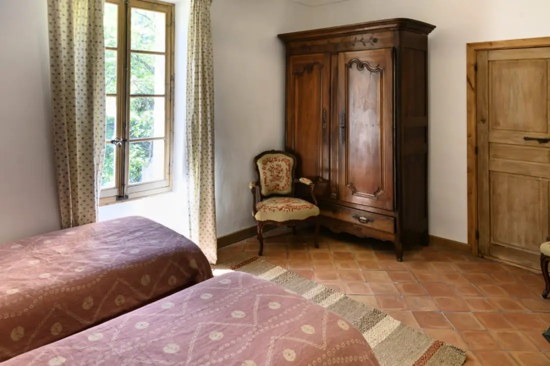 La Bohème, Bastide Exceptionnelle Dans Un Parc Immense.