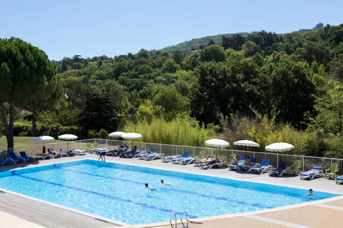 Le Castel Luberon3 étoiles★★★