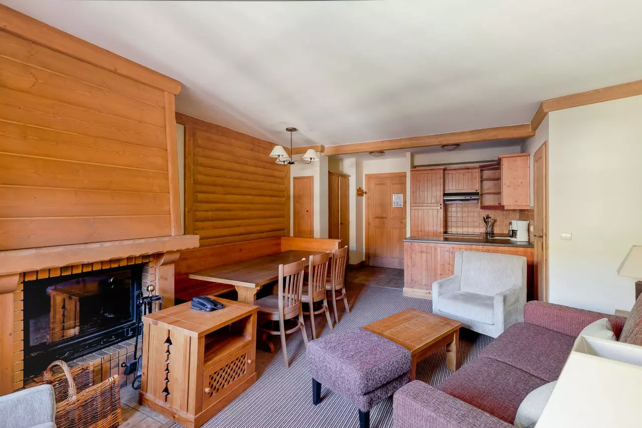 4 Pièces 8 Personnes Sélection