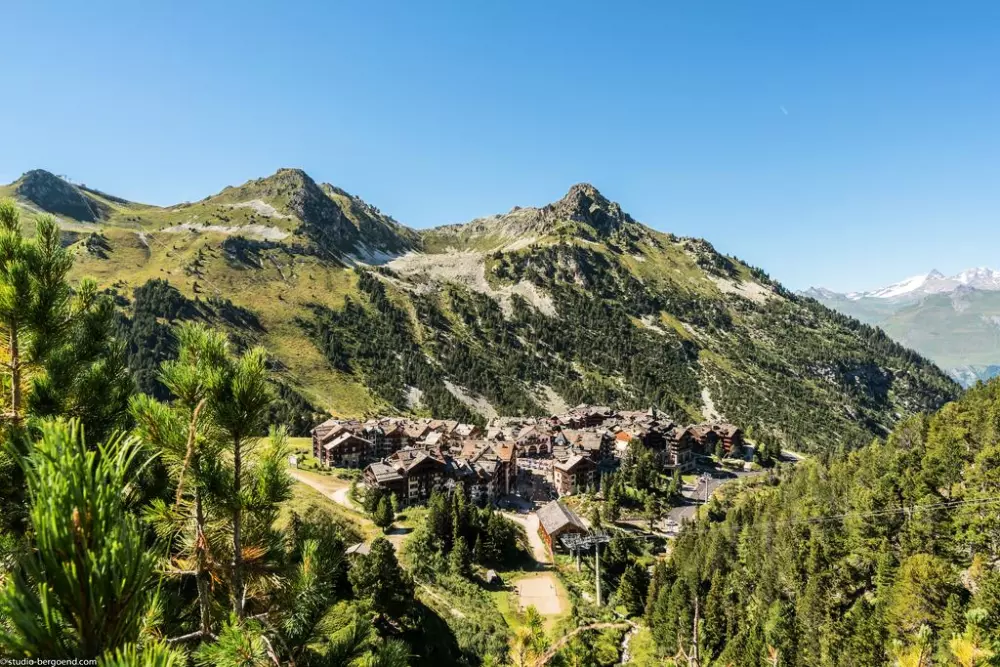 Résidence Pierre & Vacances Premium Arc 1950 Le Village 5 étoiles★★★★★