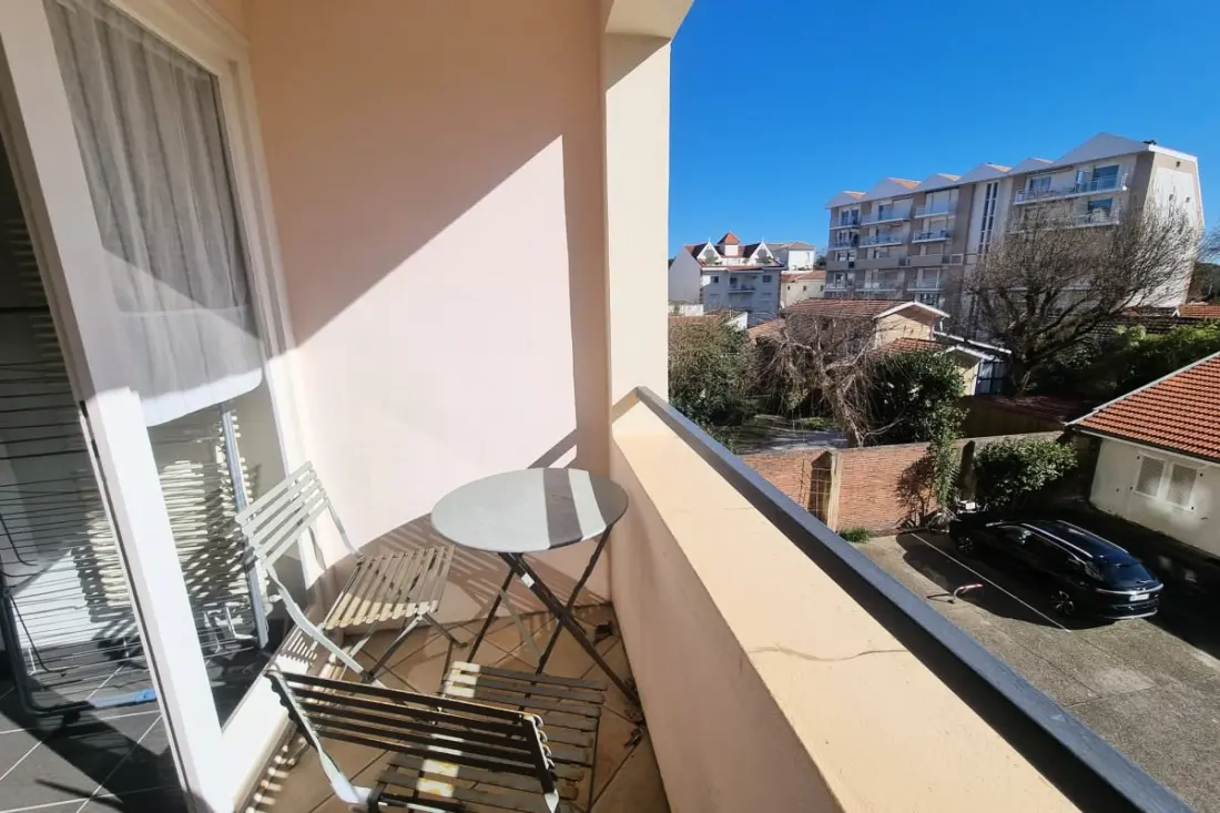 Appartement 90m² Avec Balcon Et Parking