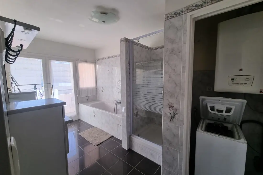 Appartement 90m² Avec Balcon Et Parking