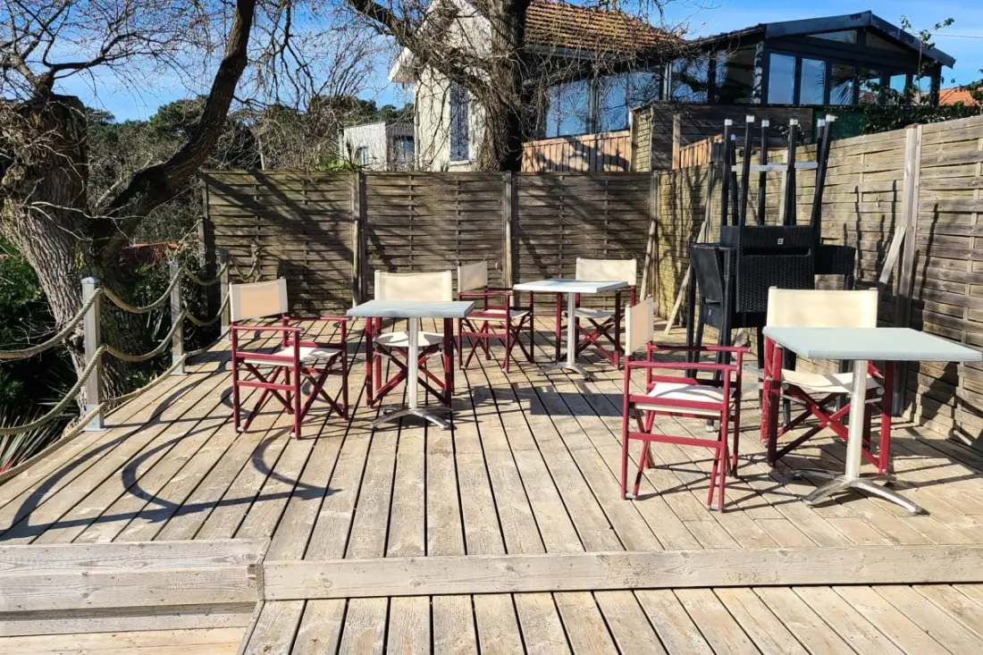 Maison Spacieuse Avec Jardin Et Piscine