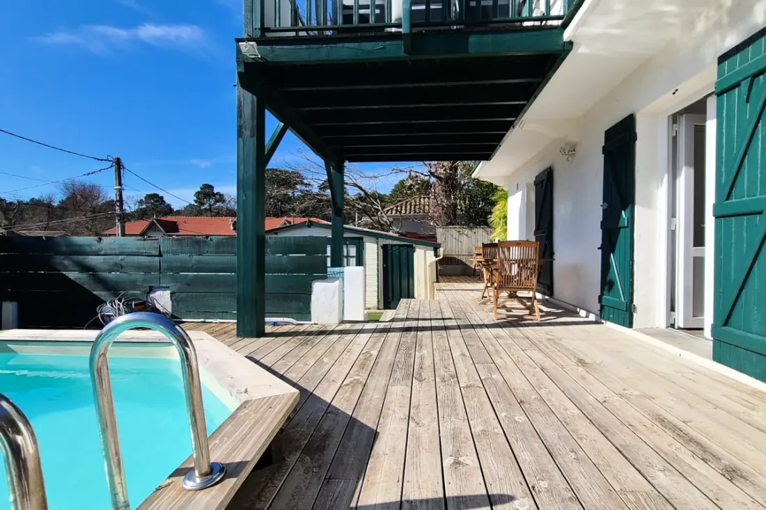 Maison Spacieuse Avec Jardin Et Piscine