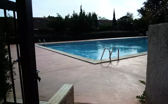 Studio à Argeles avec terrasse et piscine commune