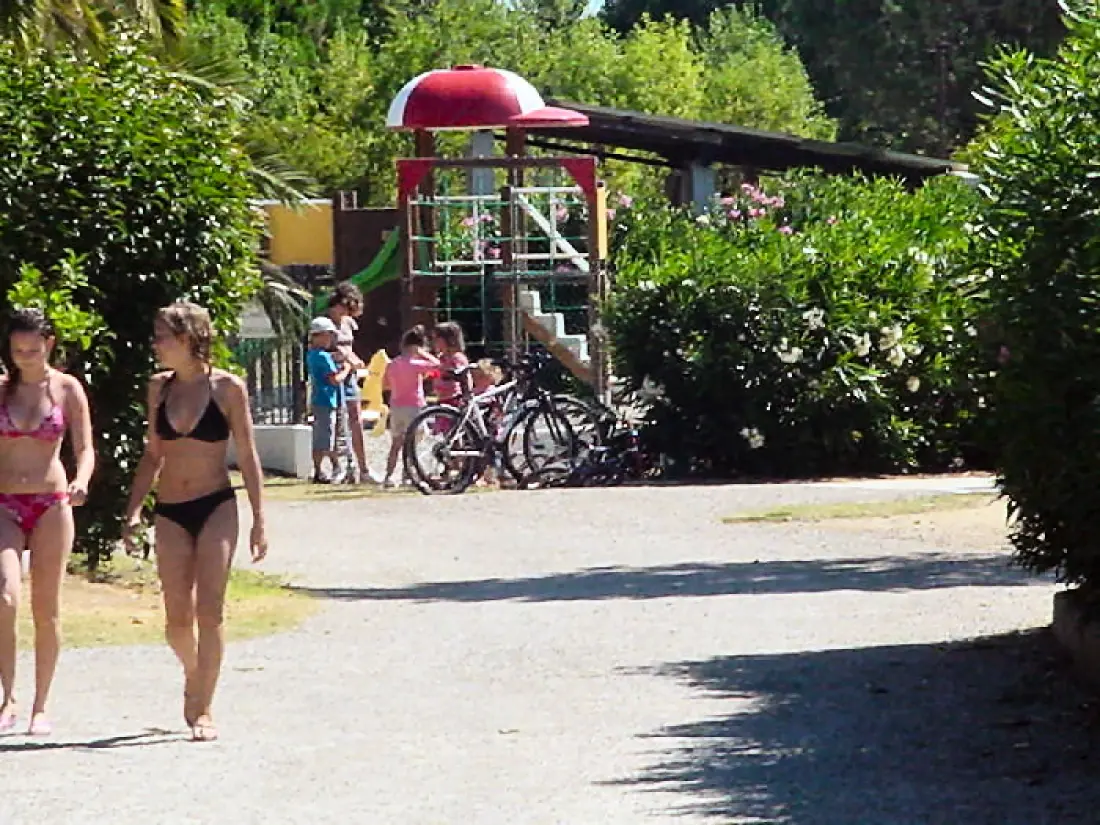Camping L'Arbre Blanc