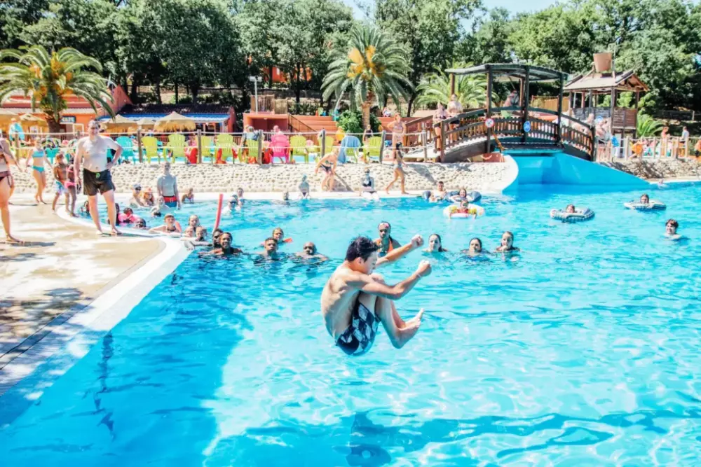 Camping Le Bois Fleuri5 étoiles★★★★★