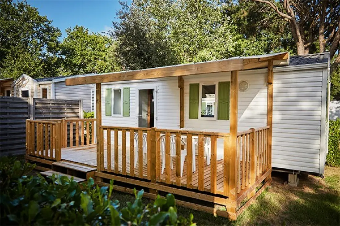 Camping Le Roussillonnais