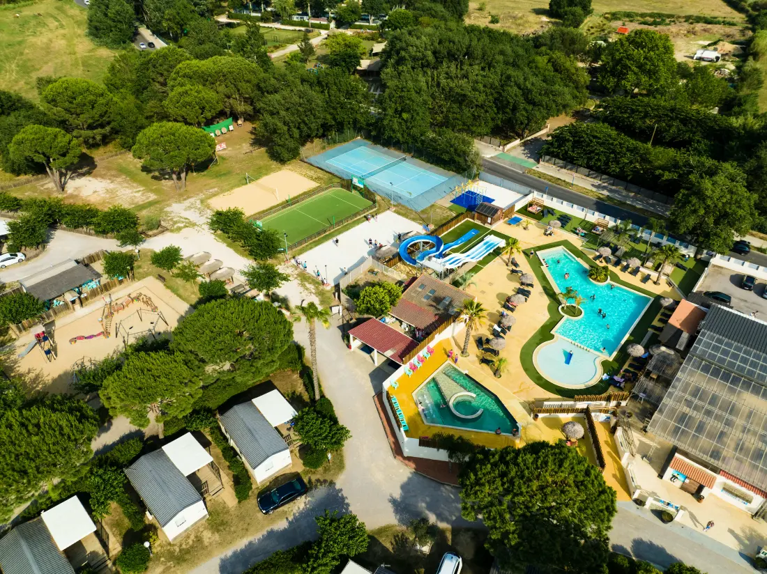 Camping Paradis Le Pearl 4 étoiles★★★★