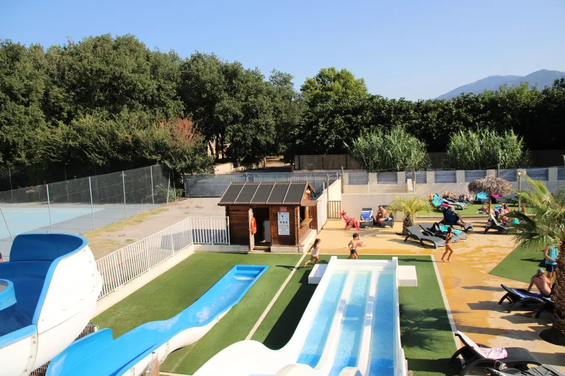 Camping Paradis Le Pearl 4 étoiles★★★★
