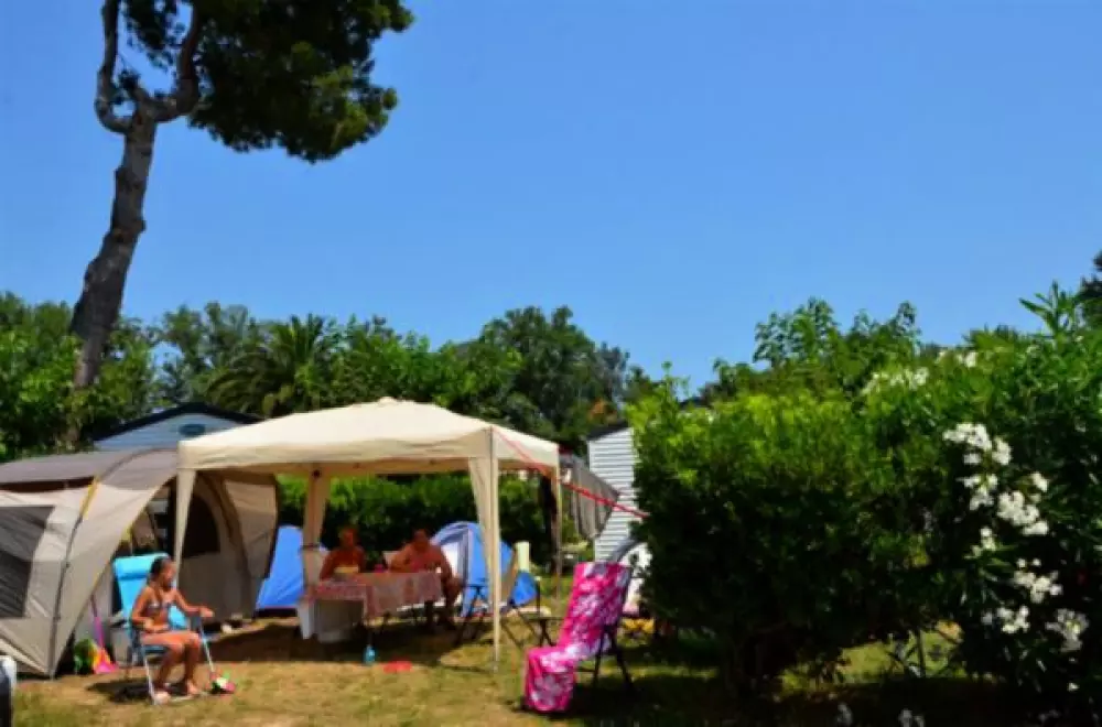 Camping Paradis Le Pearl 4 étoiles★★★★