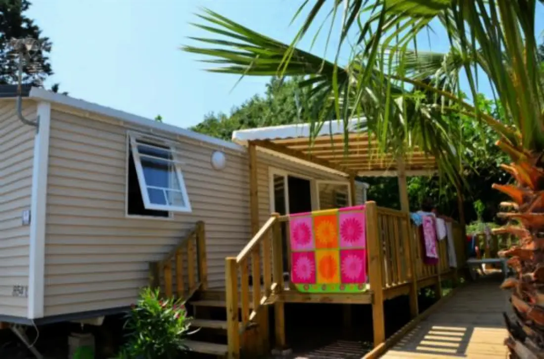 Camping Paradis Le Pearl 4 étoiles★★★★