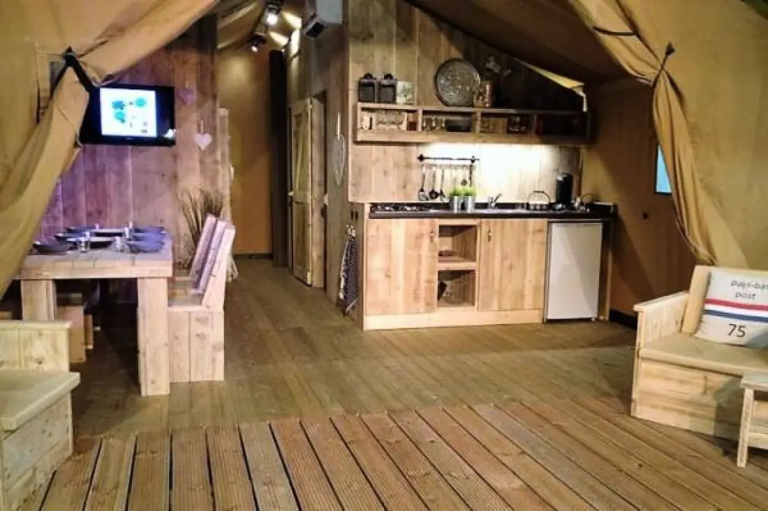 Camping Paradis Le Pearl 4 étoiles★★★★