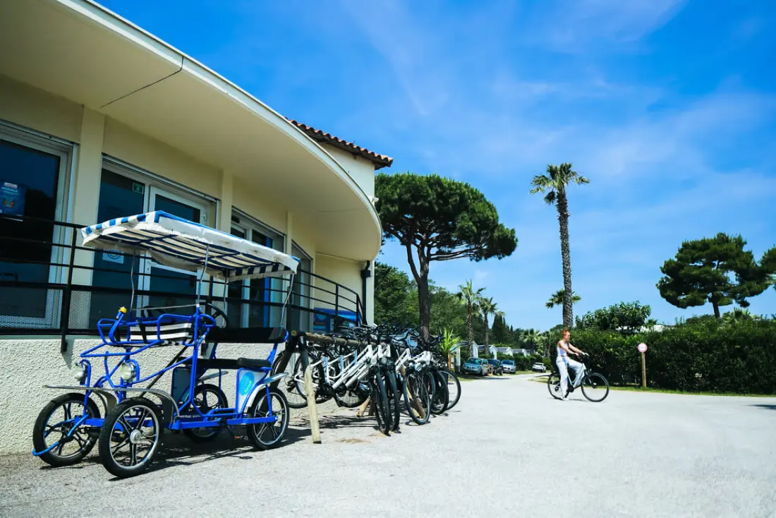 Camping Paradis Le Pearl4 étoiles★★★★
