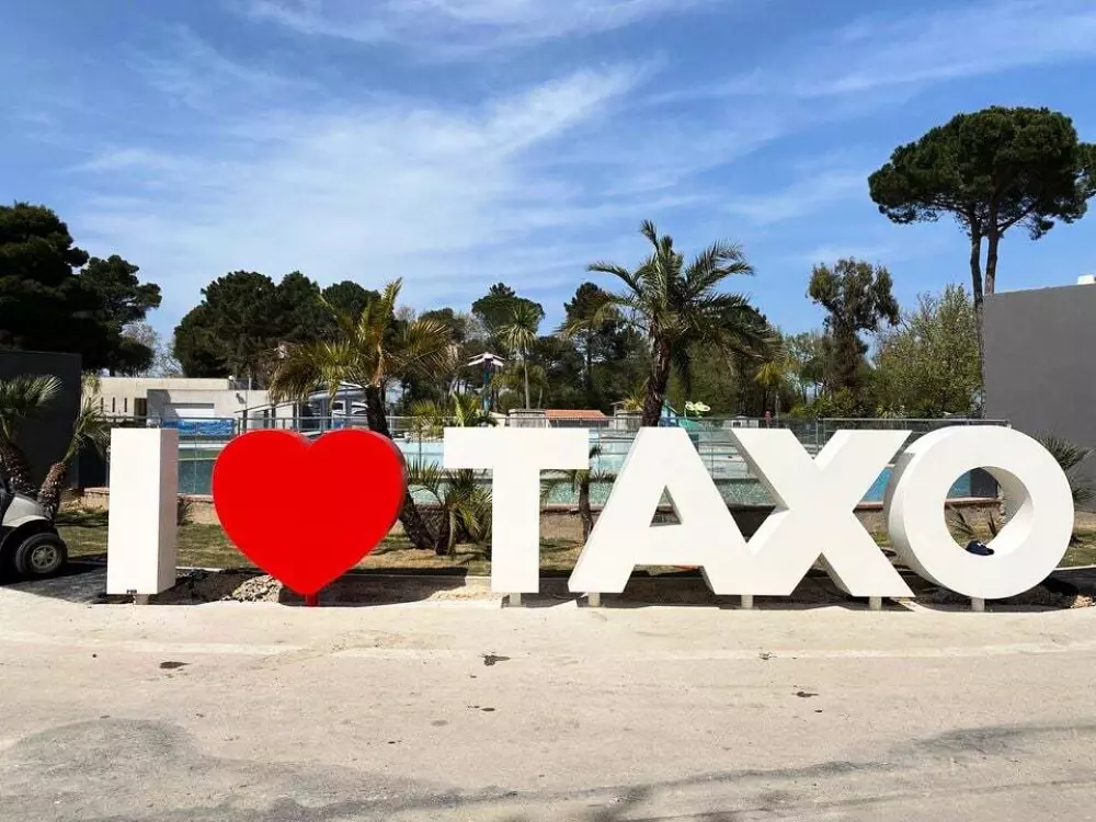 Camping Taxo Les Pins 4 étoiles★★★★