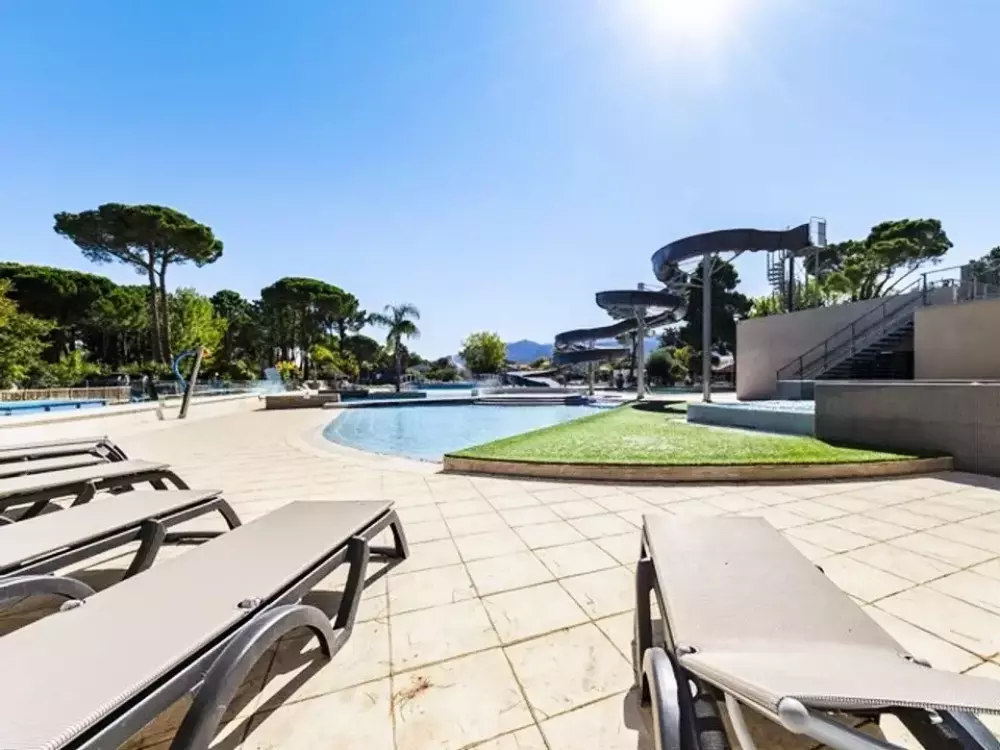 Camping Taxo Les Pins 4 étoiles★★★★