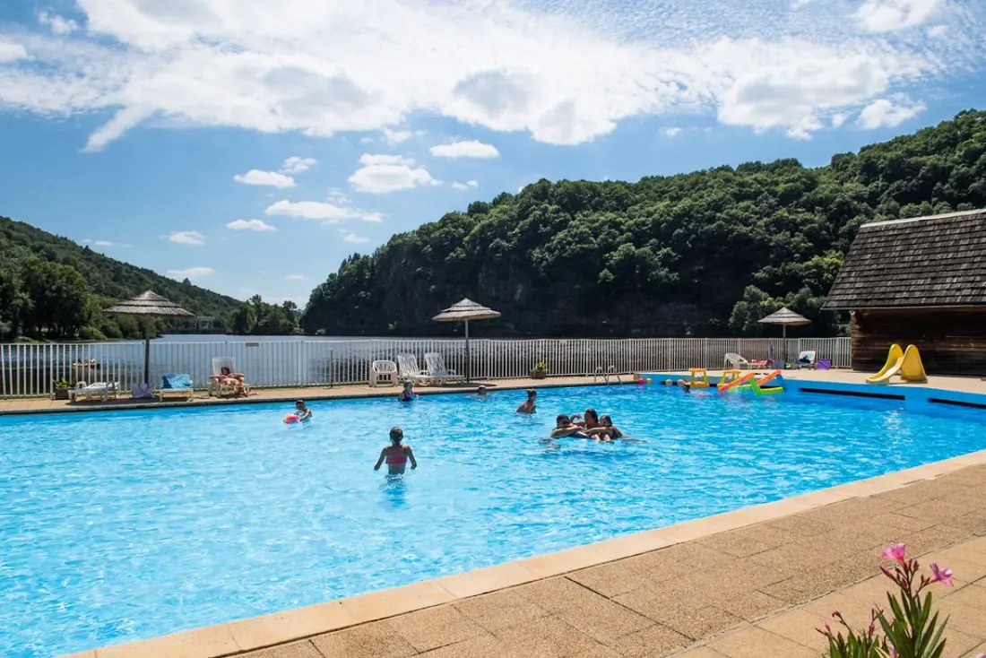 Camping le Gibanel4 étoiles★★★★