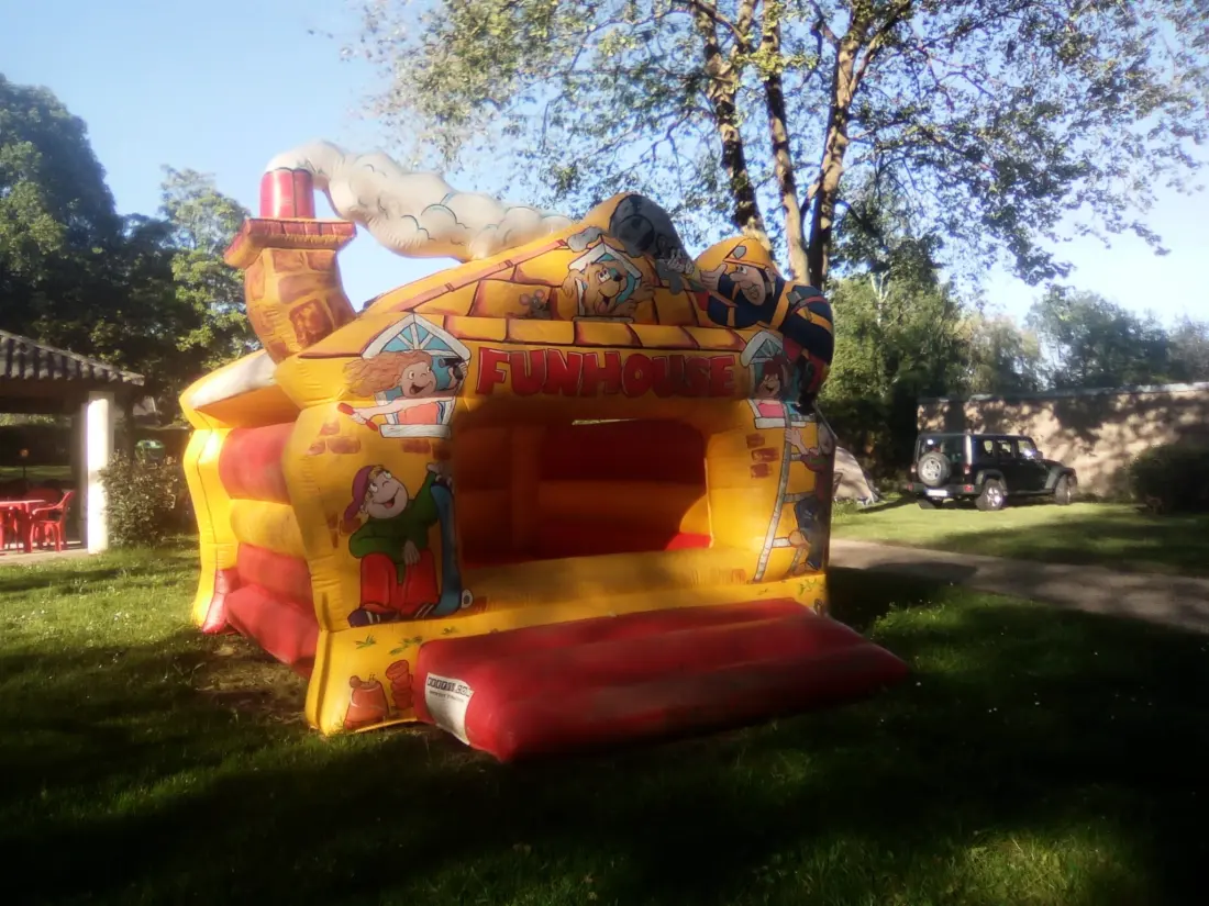 Camping Les Chambons 3 étoiles★★★