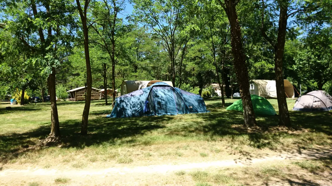 Ushuaïa Villages - Camping Le Viaduc 3 étoiles★★★