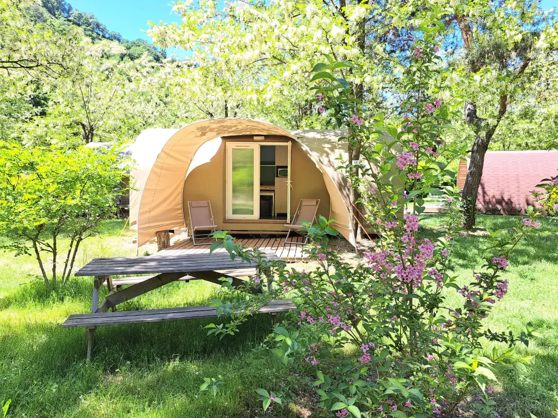 Ushuaïa Villages - Camping Le Viaduc 3 étoiles★★★