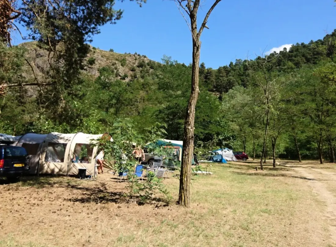 Ushuaïa Villages - Camping Le Viaduc 3 étoiles★★★