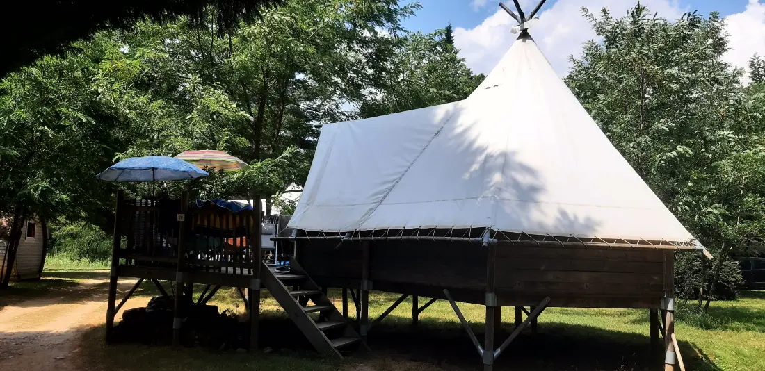 Ushuaïa Villages - Camping Le Viaduc 3 étoiles★★★