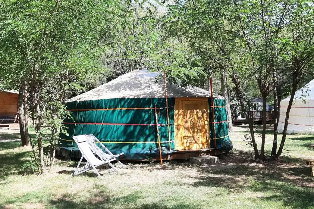Ushuaïa Villages - Camping Le Viaduc 3 étoiles★★★