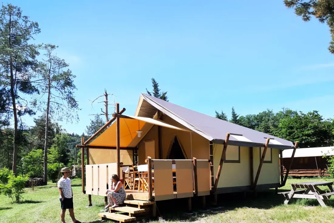 Ushuaïa Villages - Camping Le Viaduc 3 étoiles★★★
